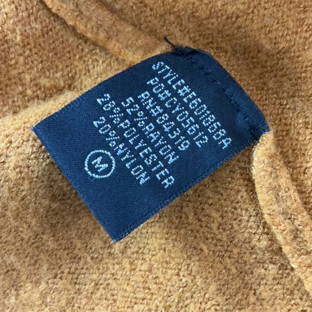 Cyrus Women Sweater Medium Orange Nylon Blend Long Sleeve Knit Casual Pullover